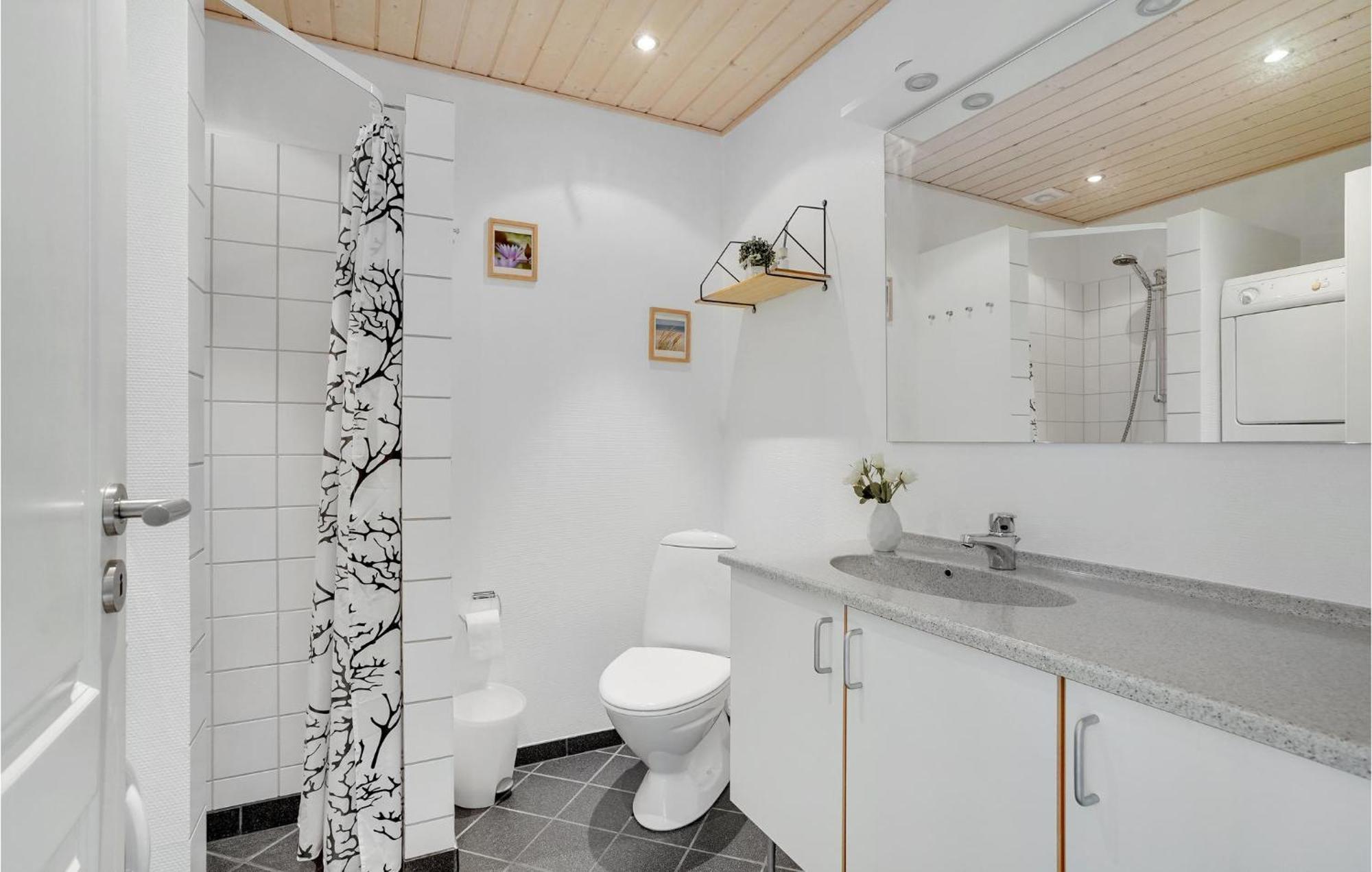 Stunning Home In Norre Nebel With Wifi ภายนอก รูปภาพ