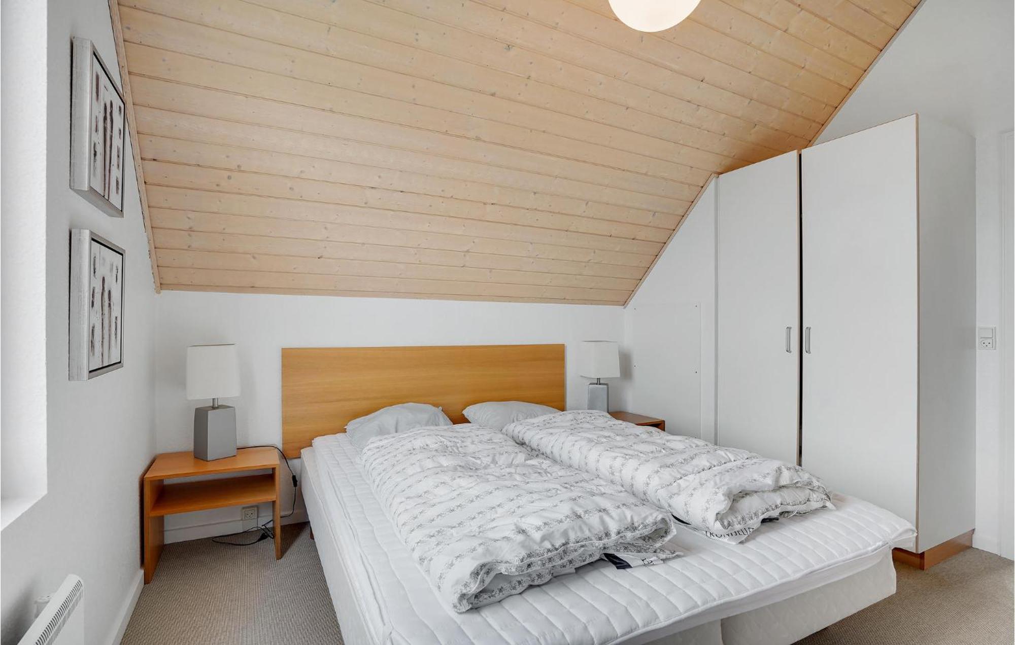 Stunning Home In Norre Nebel With Wifi ภายนอก รูปภาพ