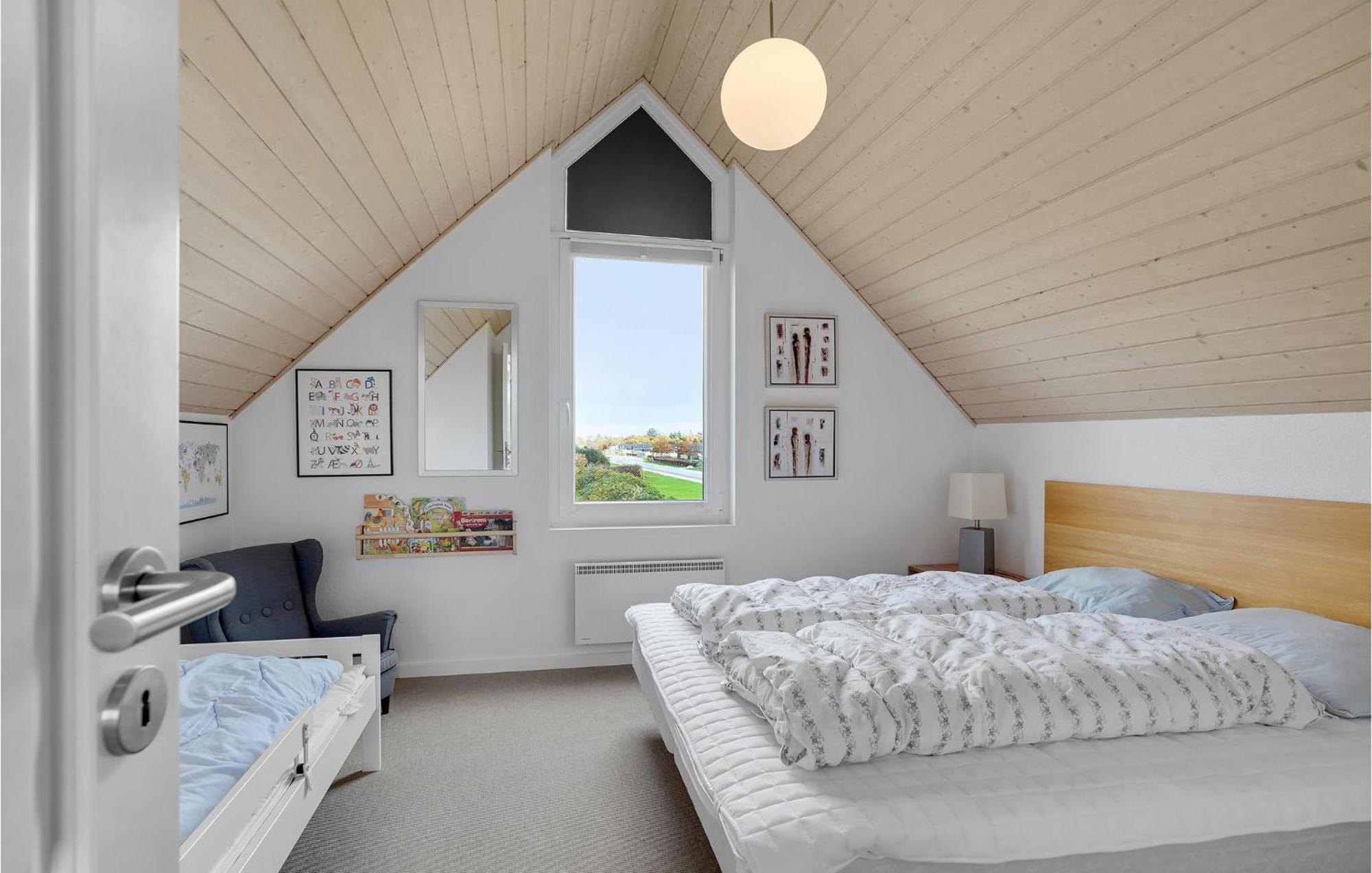 Stunning Home In Norre Nebel With Wifi ภายนอก รูปภาพ